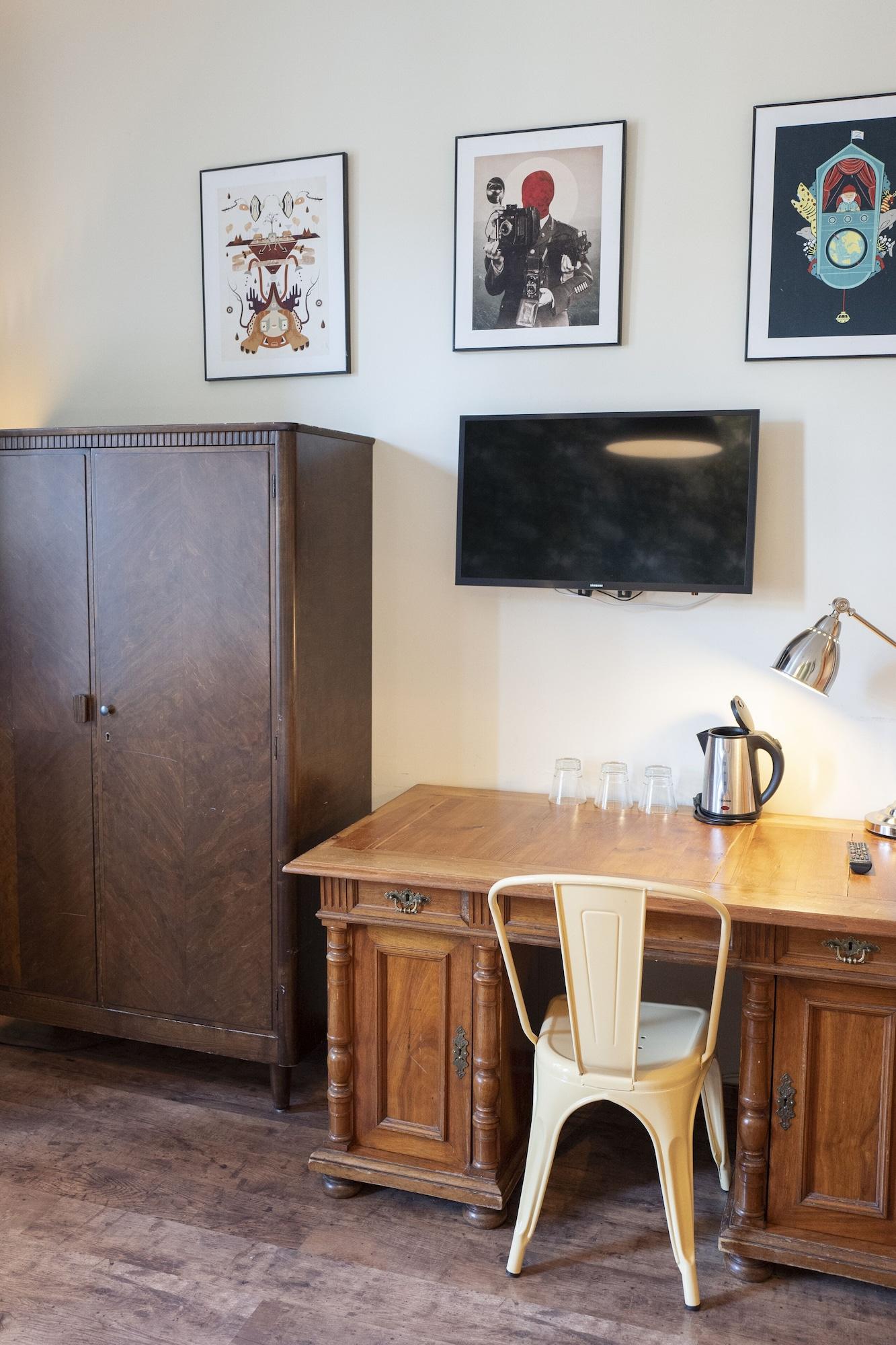 Finn Hotel